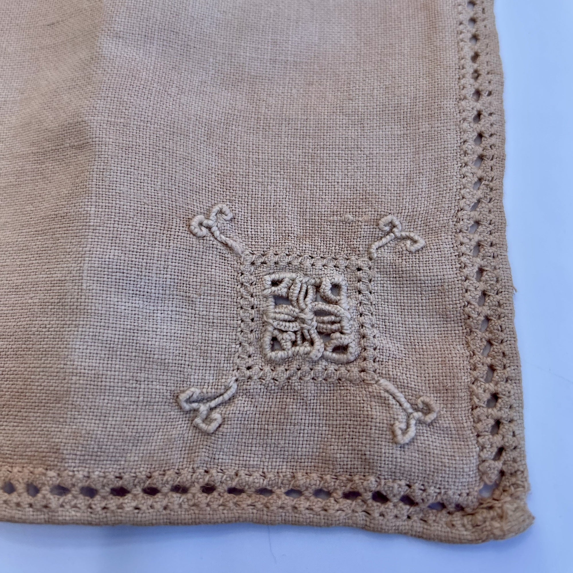 Linen Vintage Napkins (Set of 4) in Pale Pink