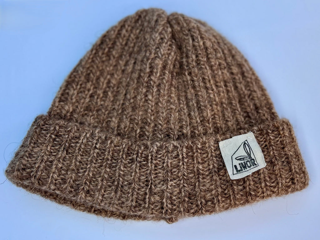 British Wool Rib Beanie in Caramel Twist