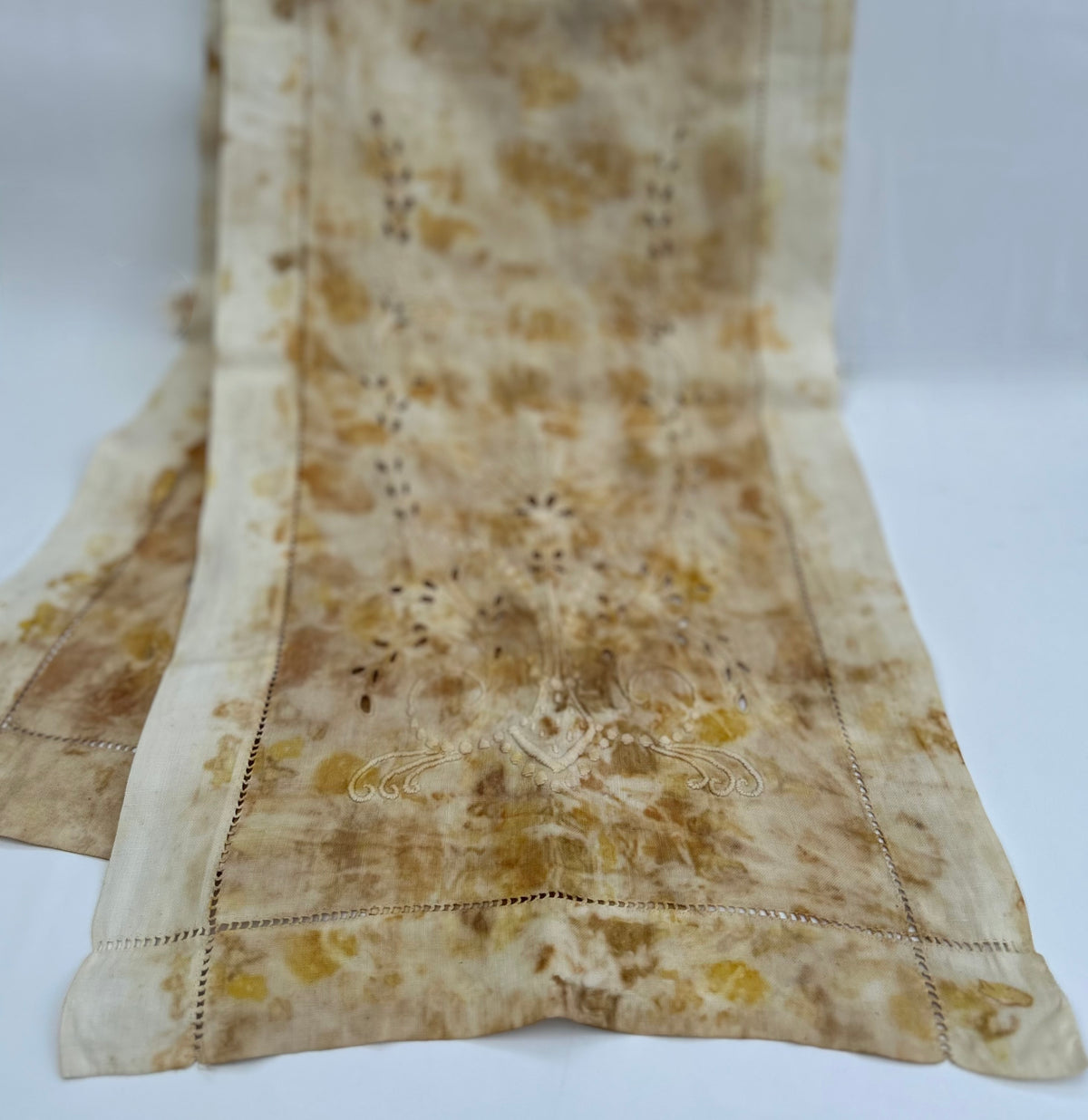 Vintage Linen Table Runner in Yellow Multi