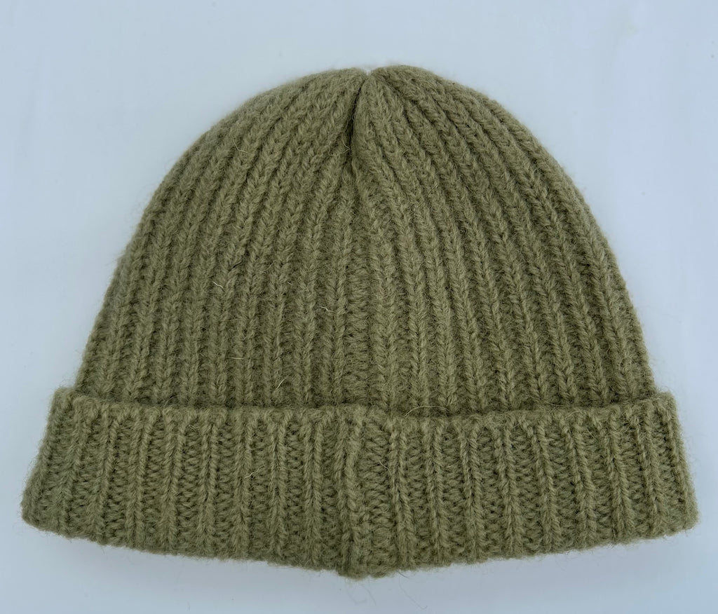 British Wool Rib Beanie in Green / Grey