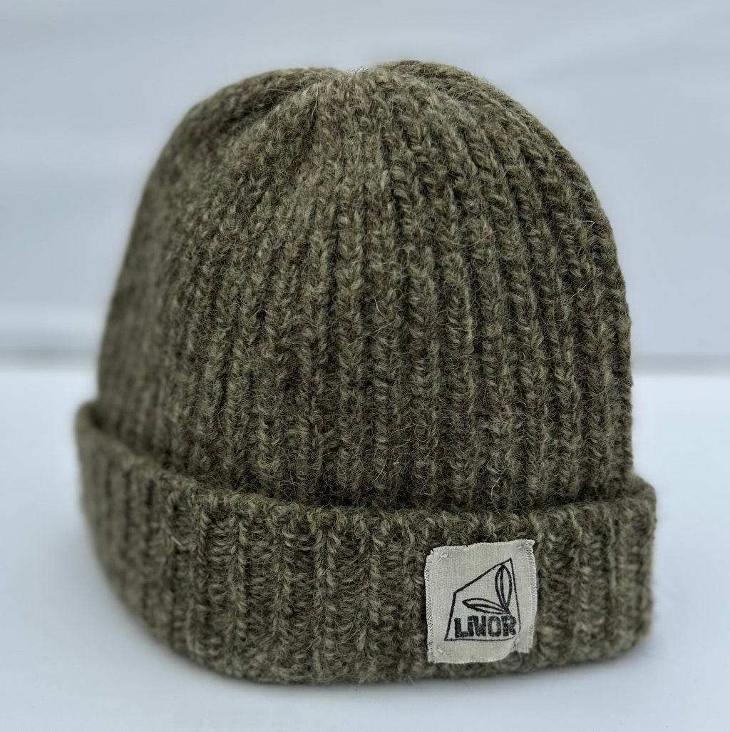 British Wool Rib Beanie in Green / Grey Twist