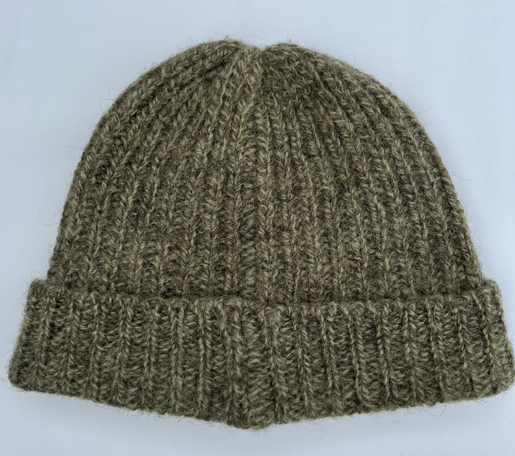 British Wool Rib Beanie in Green / Grey Twist