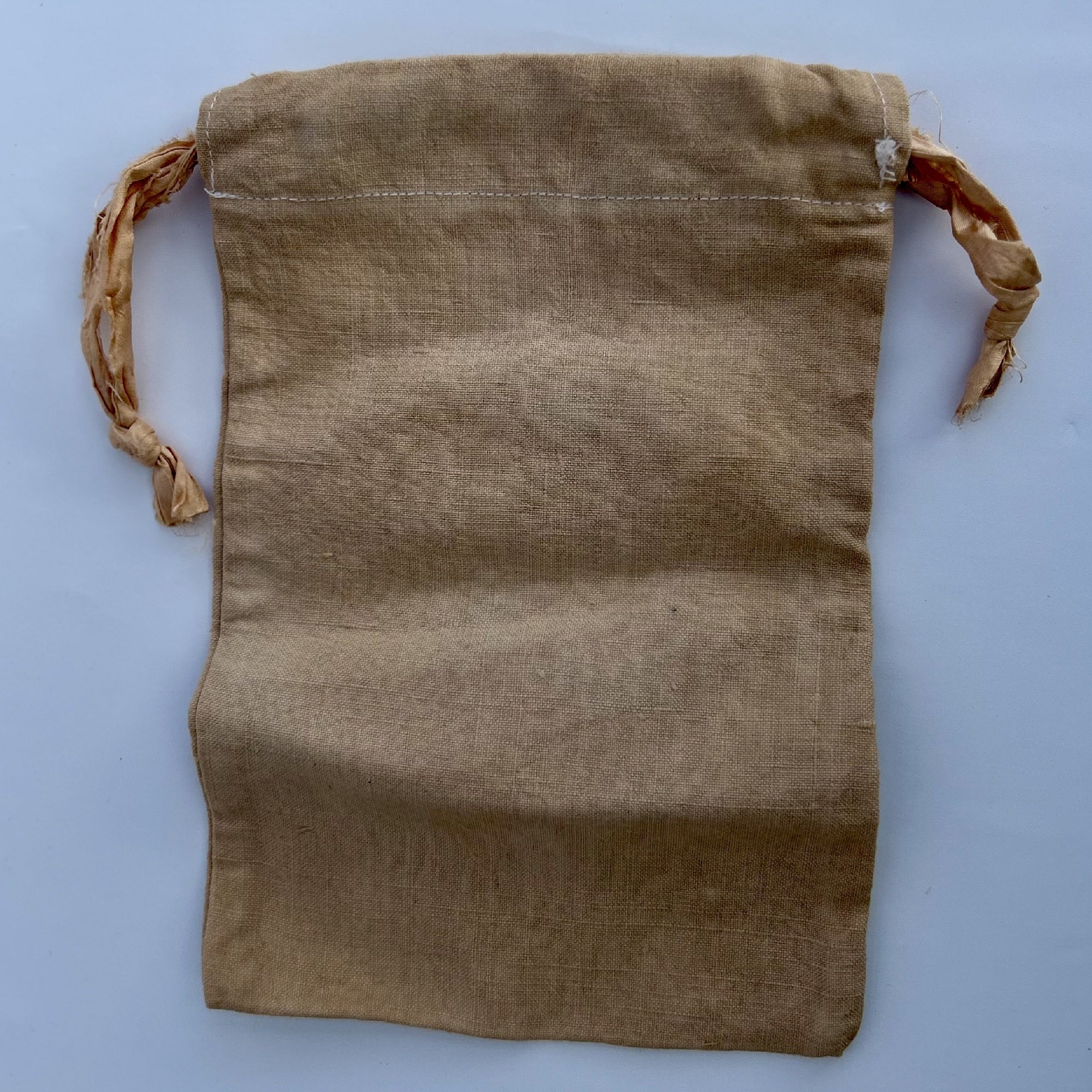 Small Linen Drawstring Bag in Pale Pink