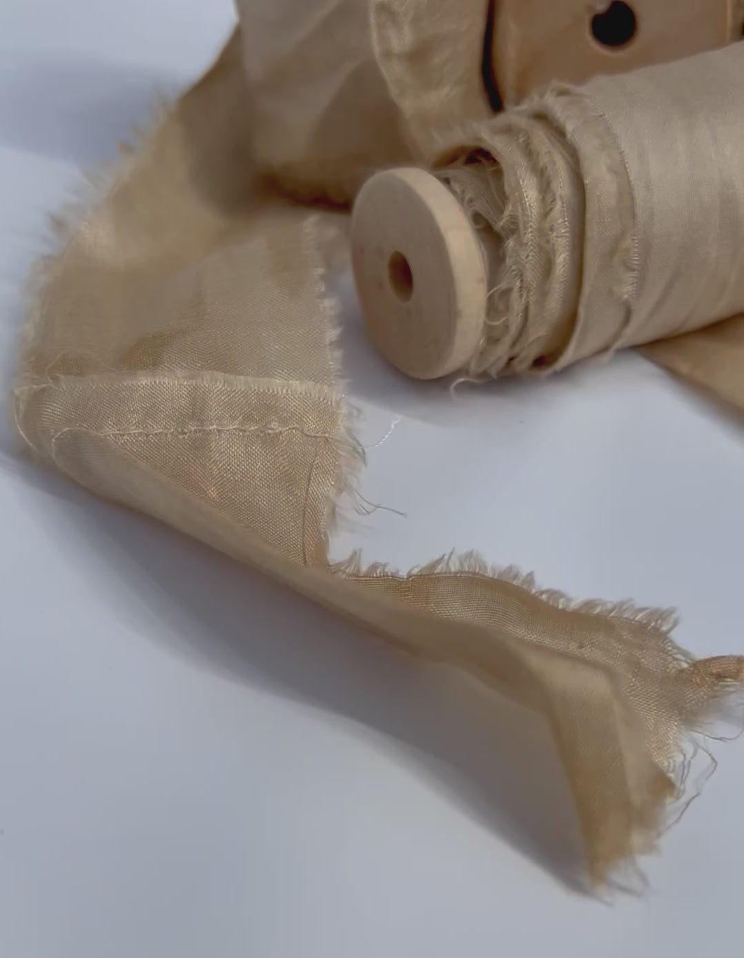 Recycled Sari Silk Ribbon in Buff